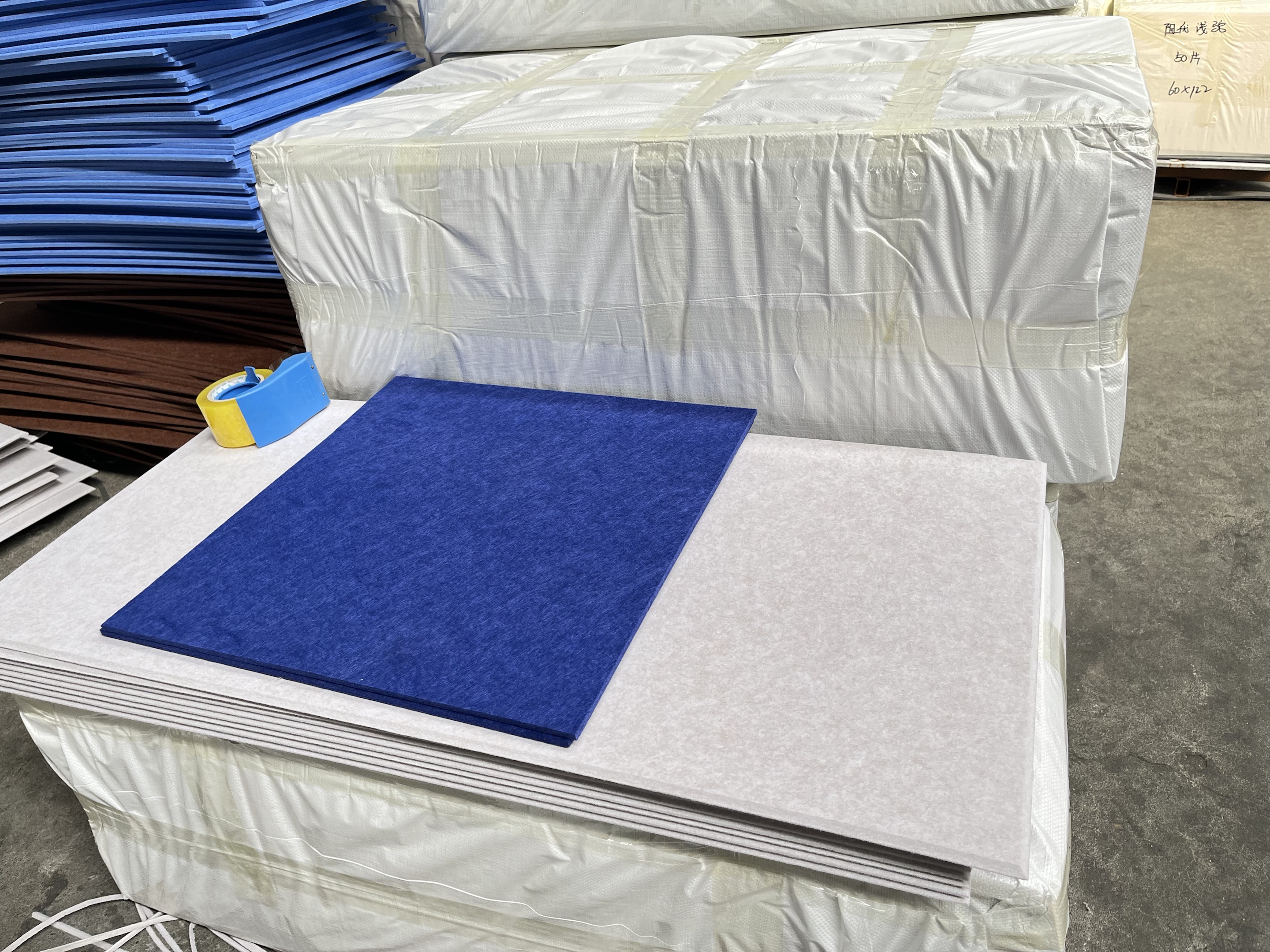 6afd2dbd-e037-4940-b874-86cfa2ed484c.jpg 聚酯纖維吸音板